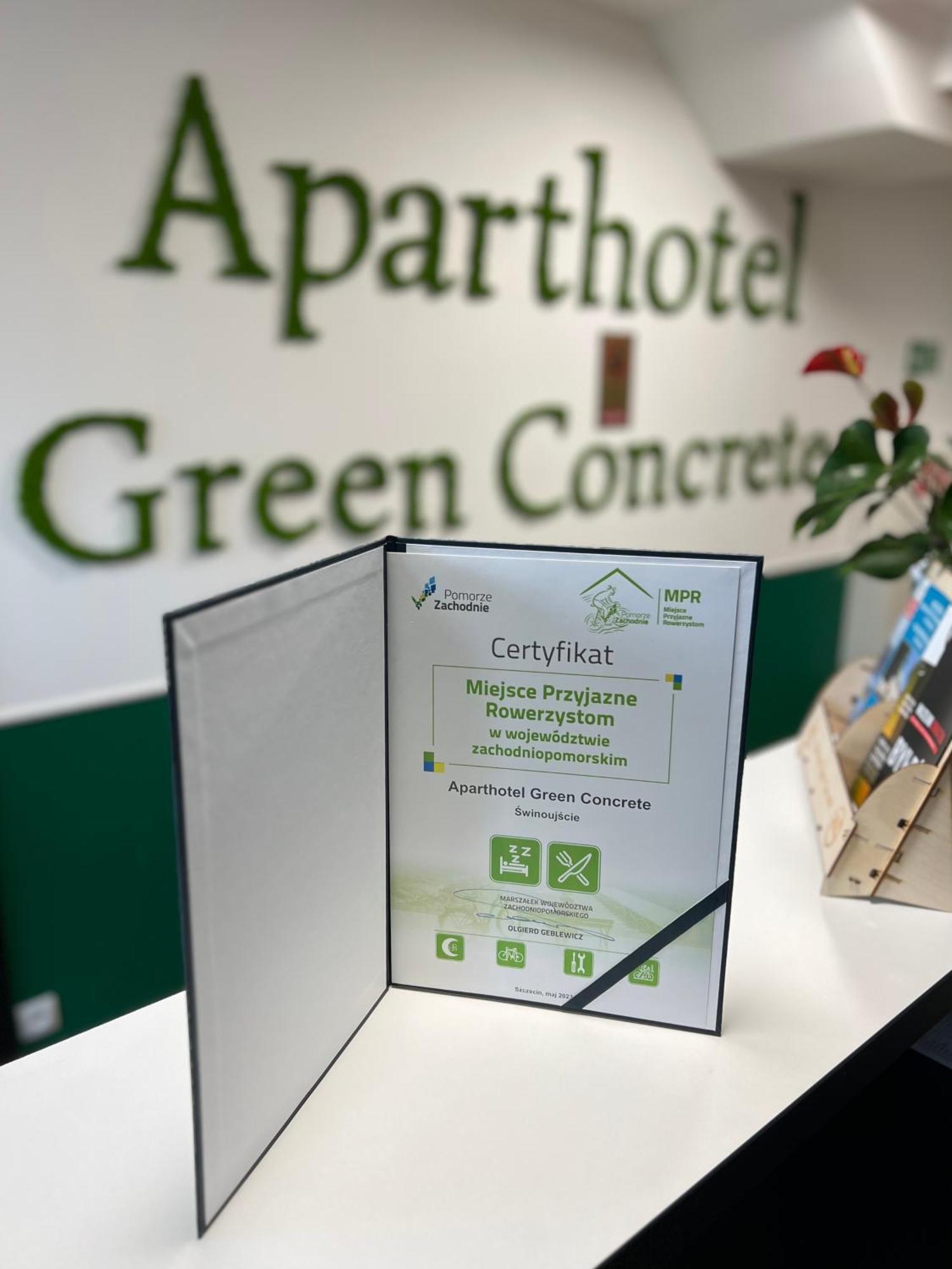 Aparthotel Green Concrete - Eko-Bus Na Plaze, Rowery I Masaze Swinoujscie Dış mekan fotoğraf